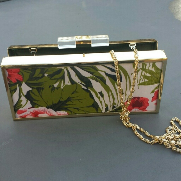 Aina Be Handbags - little purse